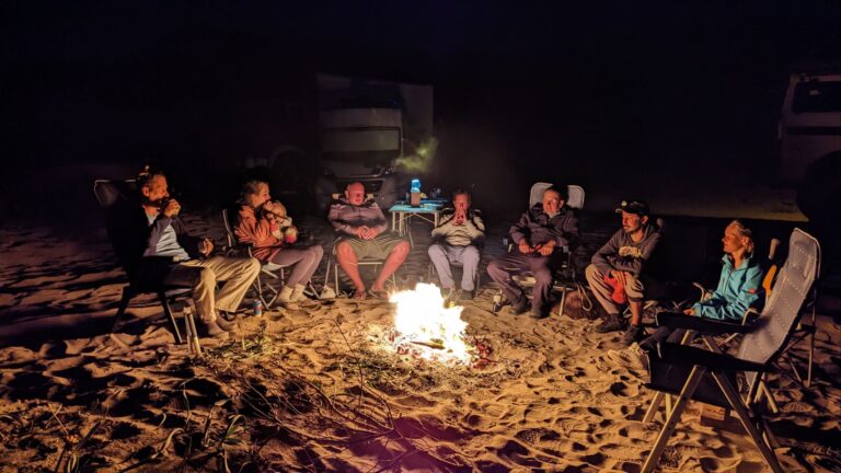 Sandkastenspiele & Lagerfeuer