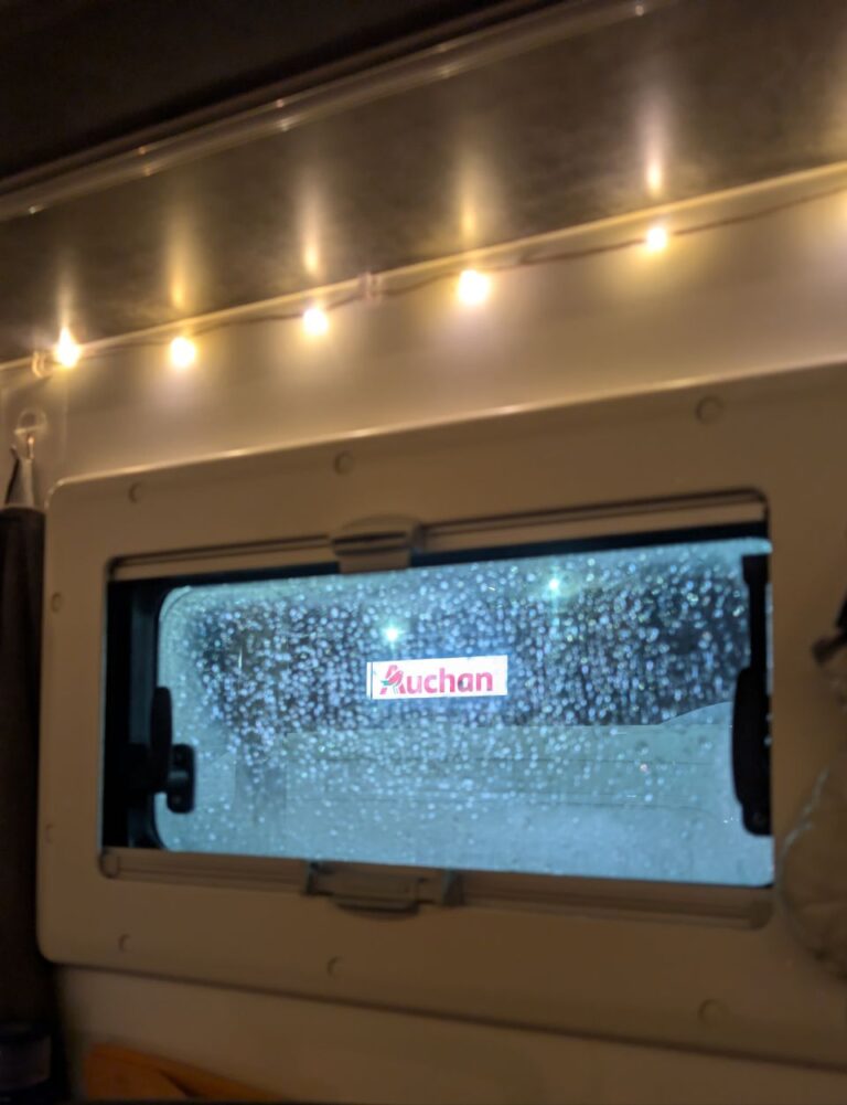 Lagoa – Auchan Parkplatz