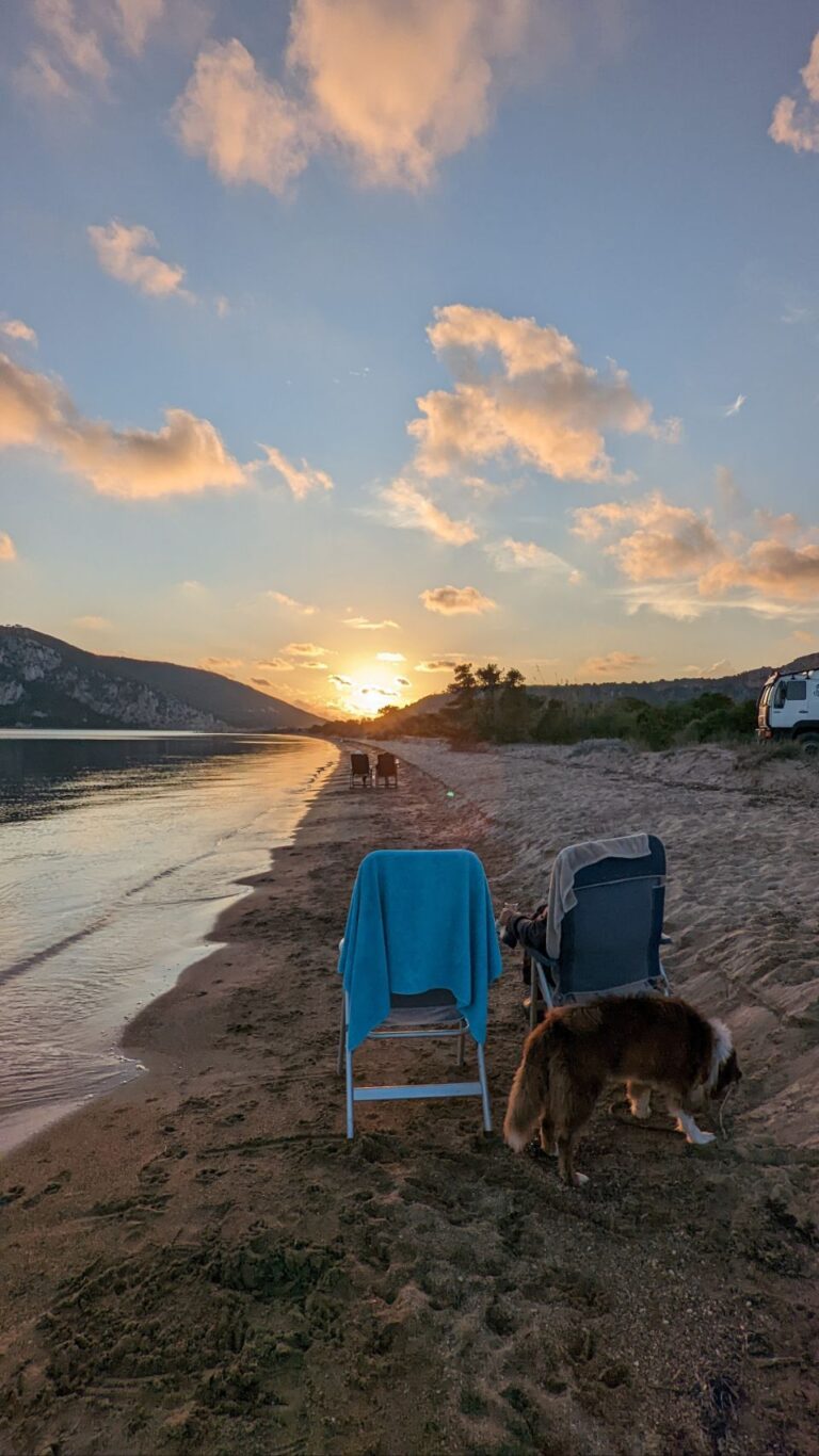 We stay another day ☀️🏖️🌅